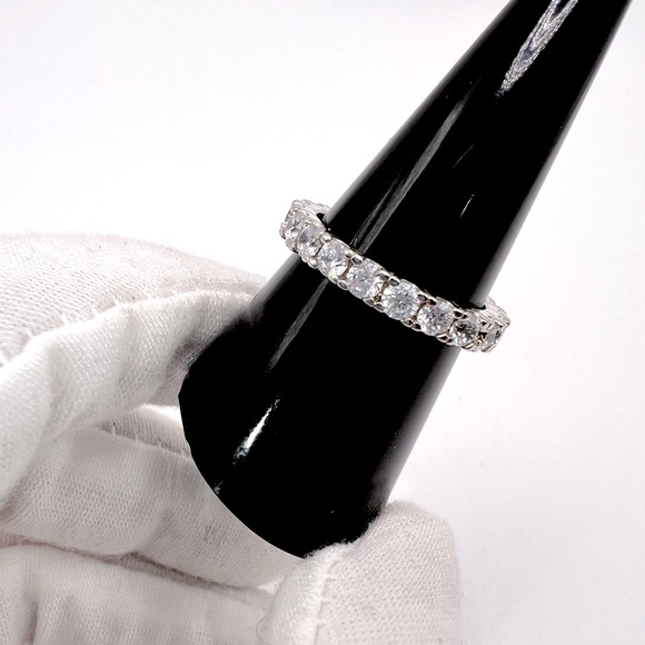 Sale $20 Firm! .925 Sterling Silver Round Cz Eternity Band - Picture 3 of 13